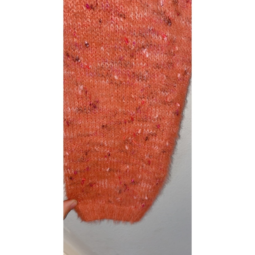 Sweater - Picture 3 of 5
